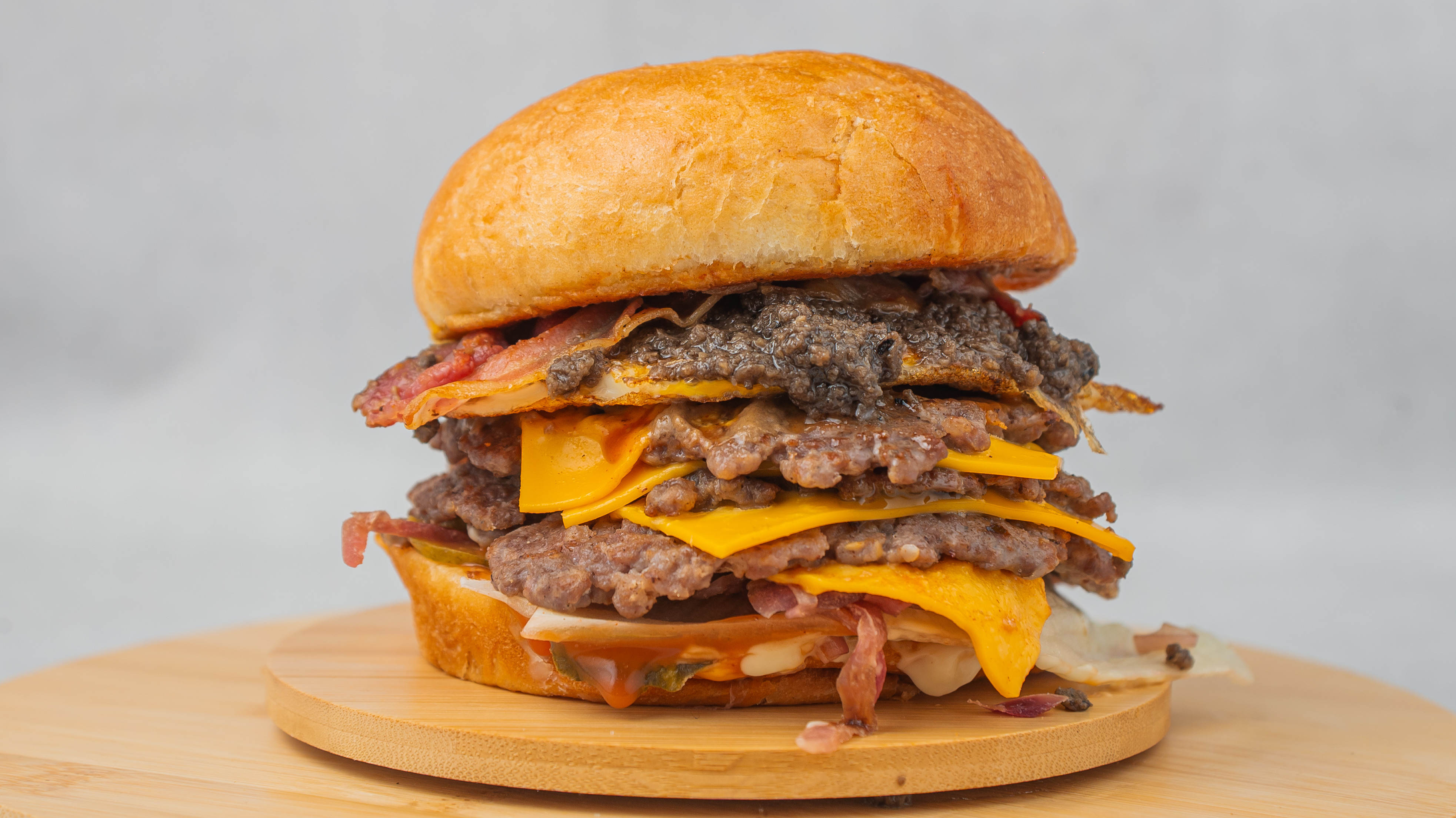 Red Box Burger Crni sa jajetom